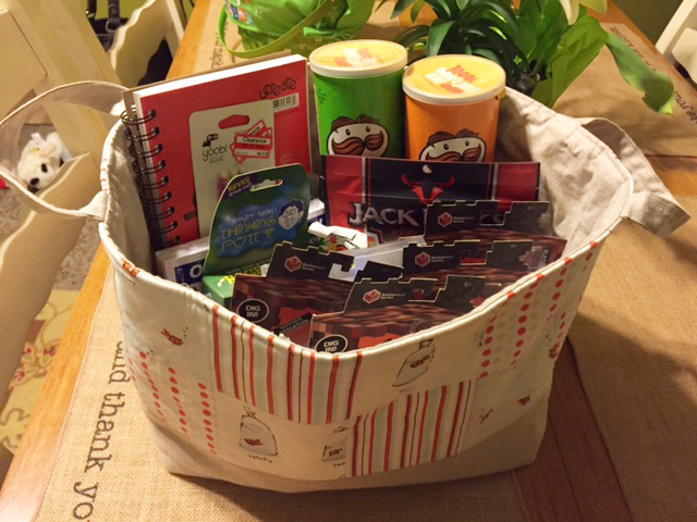 27 025 easter basket from us.jpg